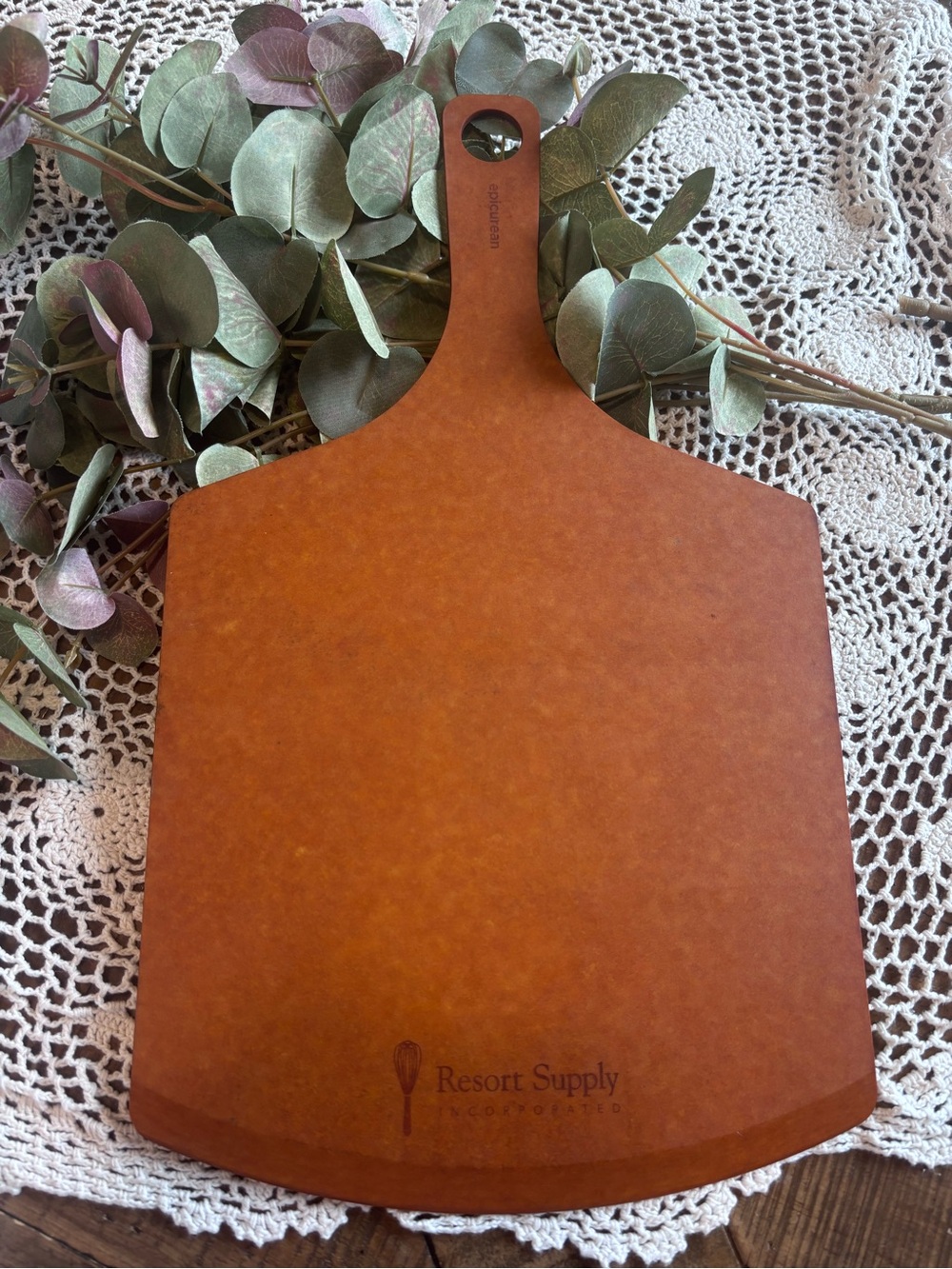 EPICUREAN Brown Pizza Peel / Serving Paddle